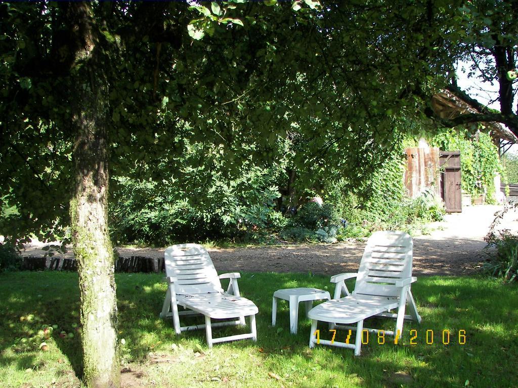 La Cassinette Bed & Breakfast Romenay Exterior photo