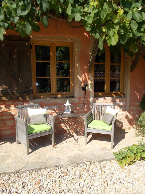 La Cassinette Bed & Breakfast Romenay Exterior photo